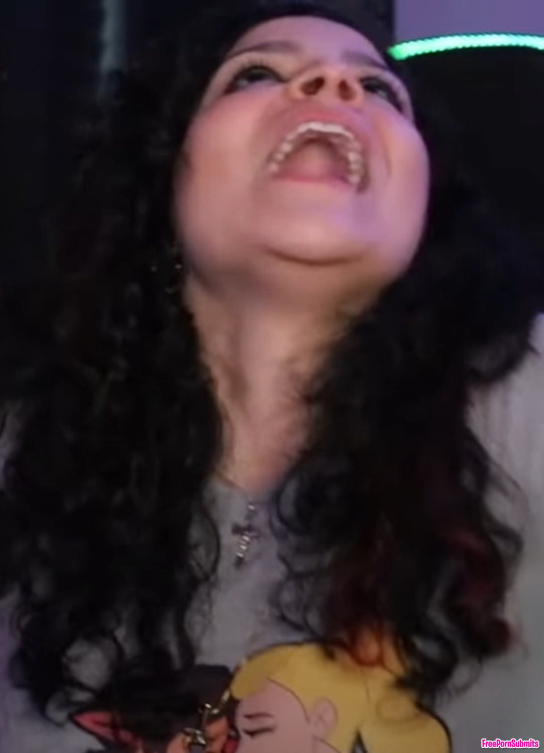 YouTube reaction girl's mouth open photo featuring YouTuber - Part 12
