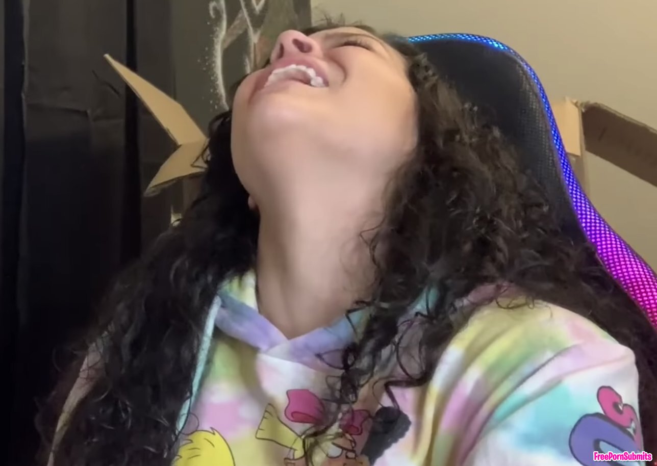 YouTube reaction girl's mouth open photo featuring YouTube - Part 25