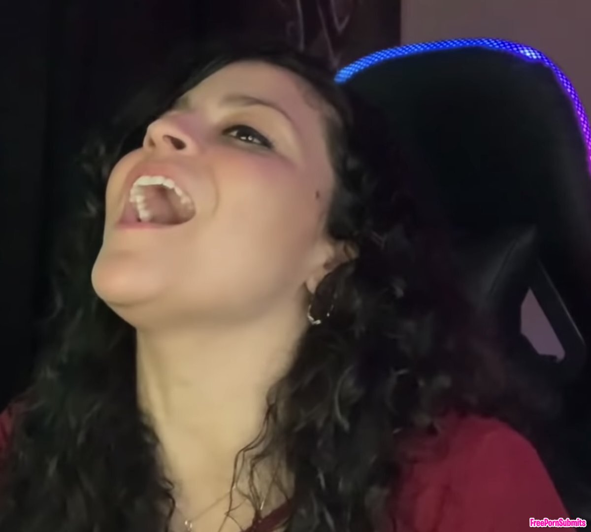 YouTube reaction girl's mouth open photo featuring Tongue - Part 27