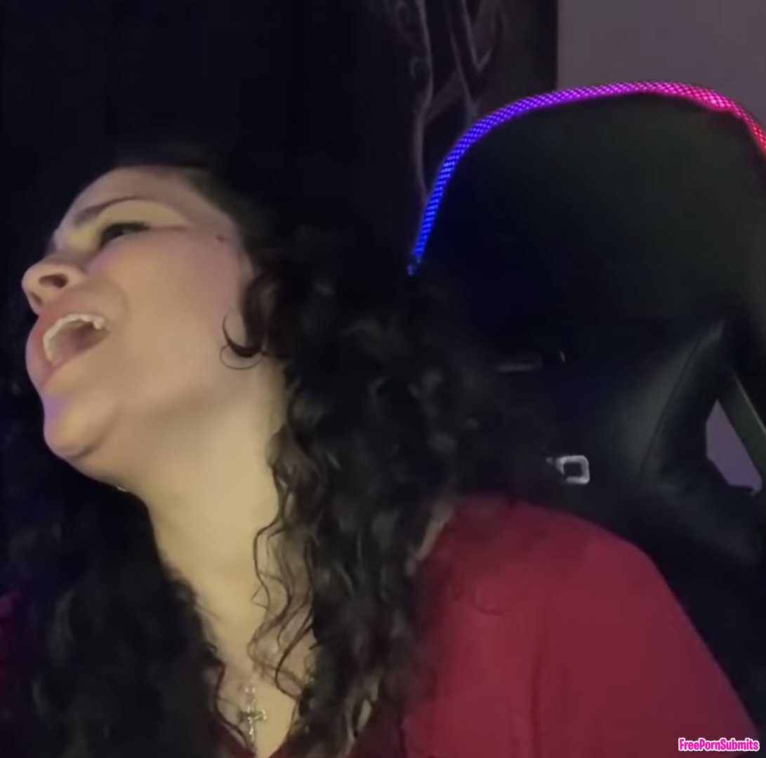 YouTube reaction girl's mouth open photo featuring Curly Hair - Part 28