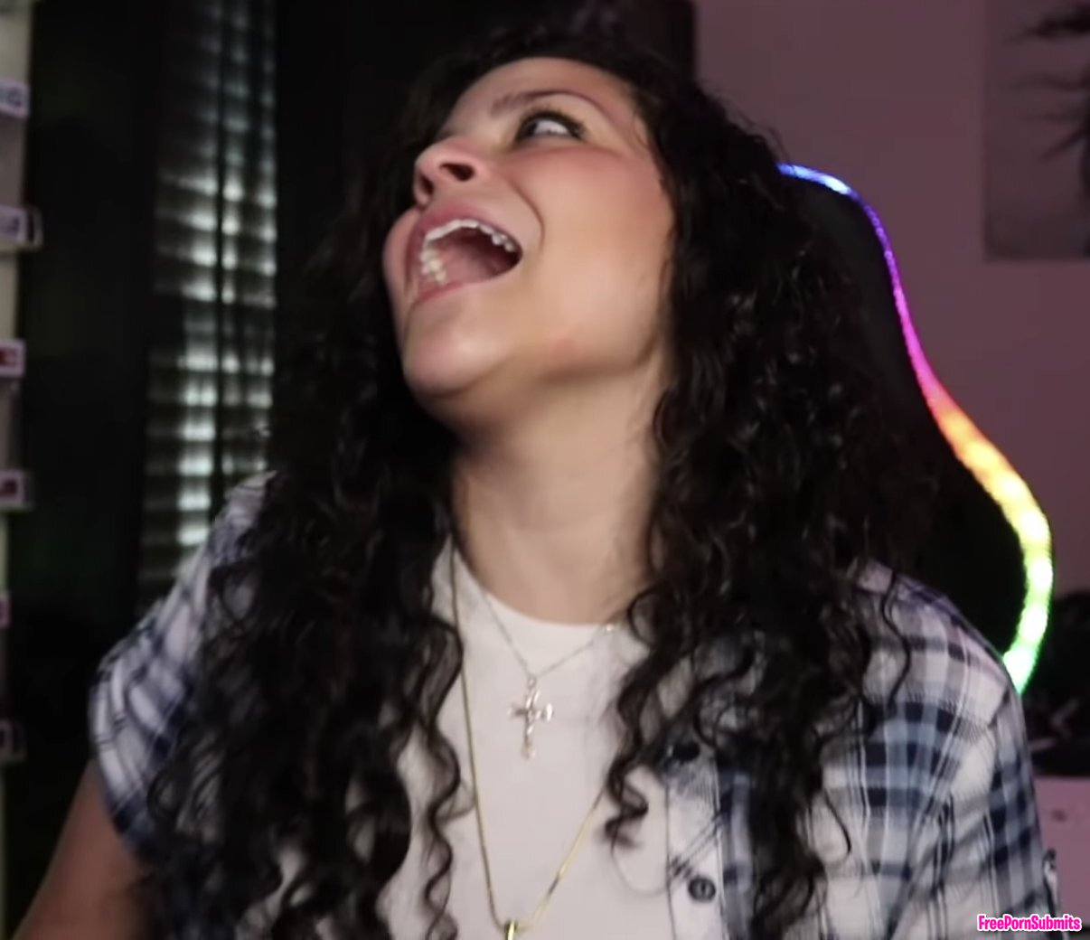 YouTube reaction girl's mouth open photo featuring YouTube - Part 39