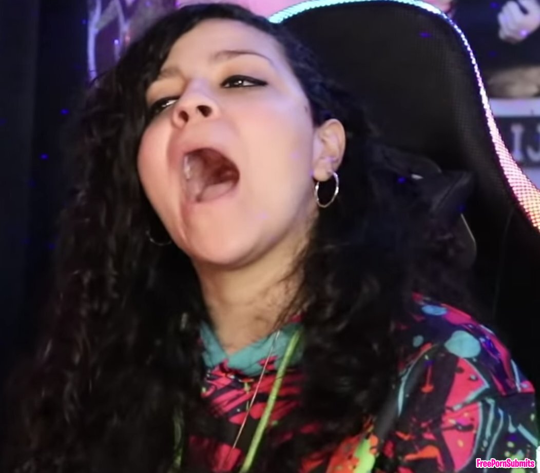 YouTube reaction girl's mouth open photo featuring Latina - Part 59