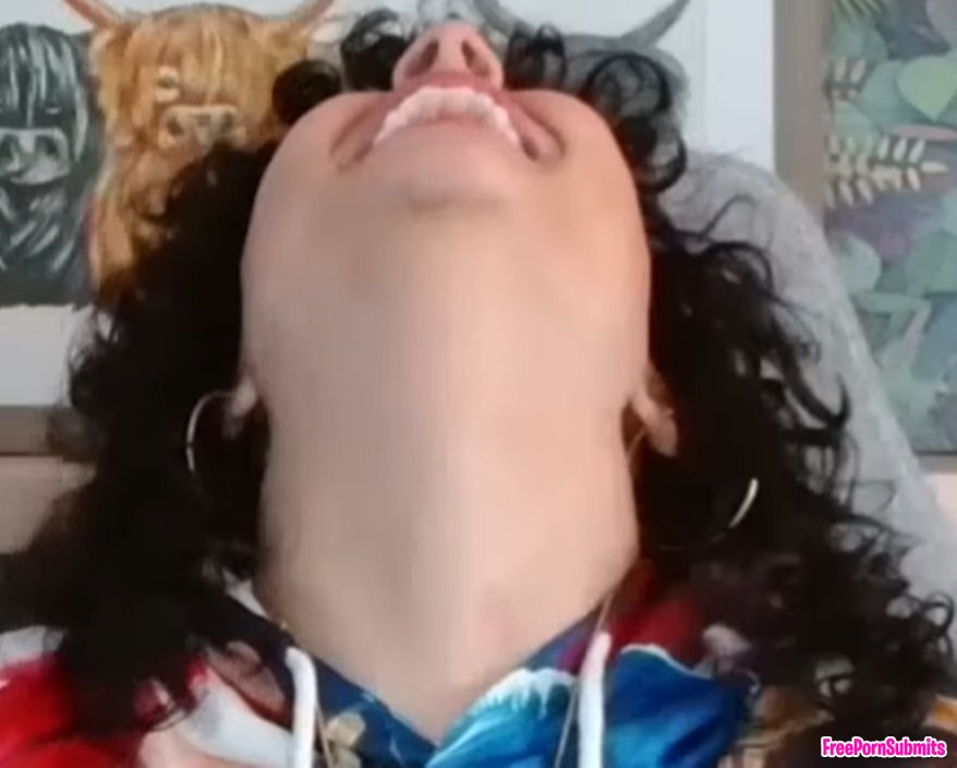 YouTube reaction girl's mouth open photo featuring YouTuber - Part 68