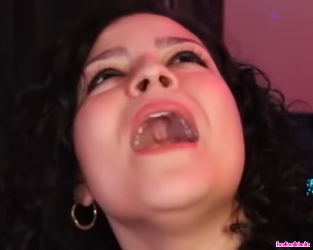 YouTube reaction girl's mouth open photo featuring SFW - Part 9