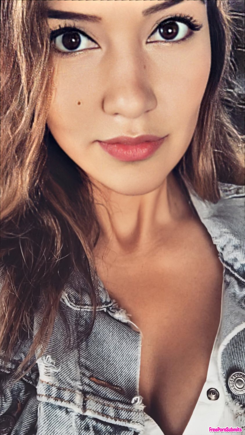 Geo Antoinette youtuber/influencer photo featuring youtuber - Part 27