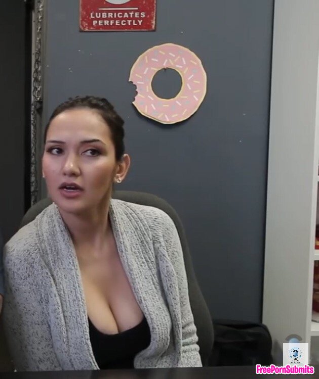 Geo Antoinette youtuber/influencer photo featuring milf - Part 49