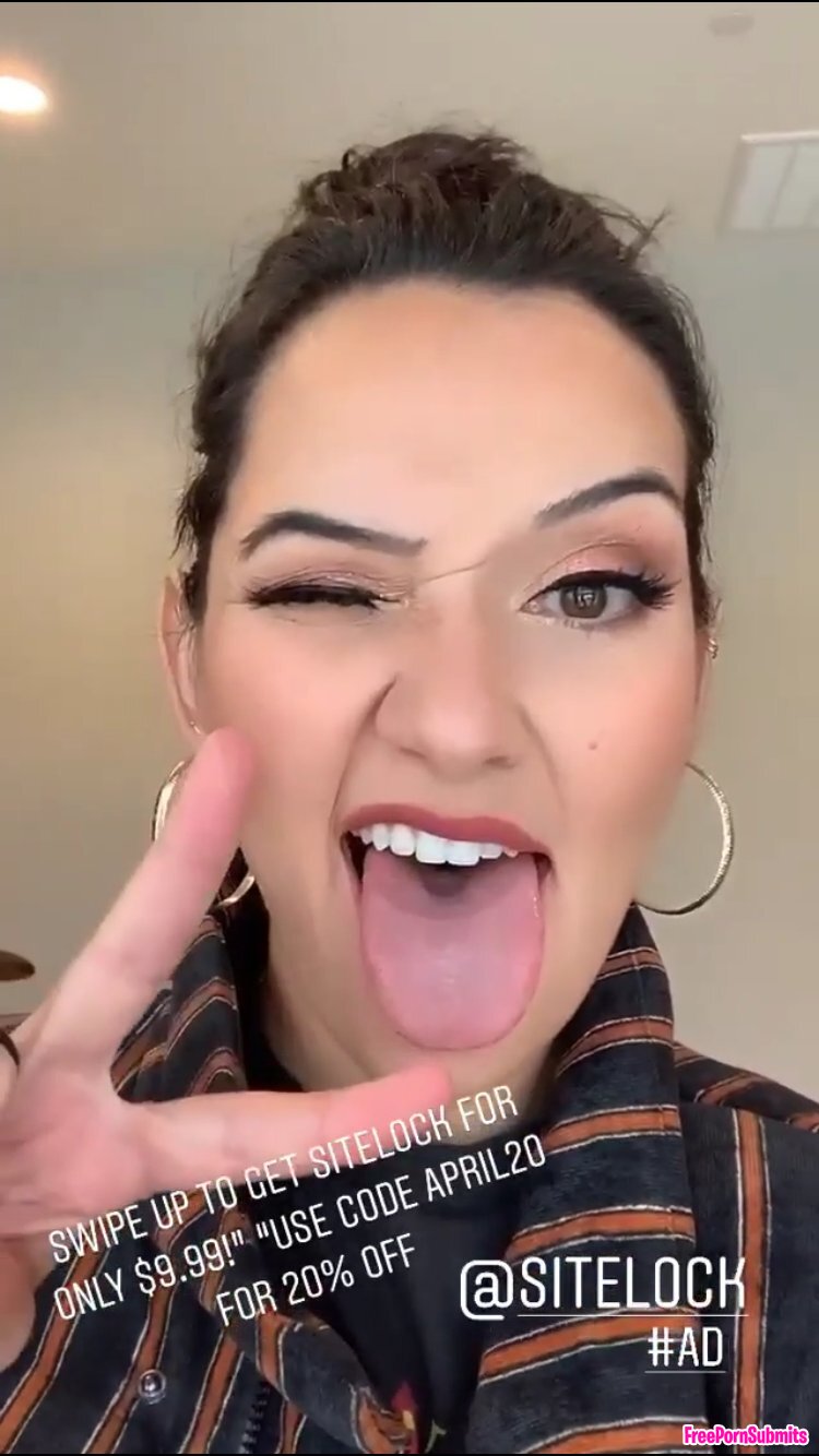 Geo Antoinette youtuber/influencer photo featuring latina - Part 25