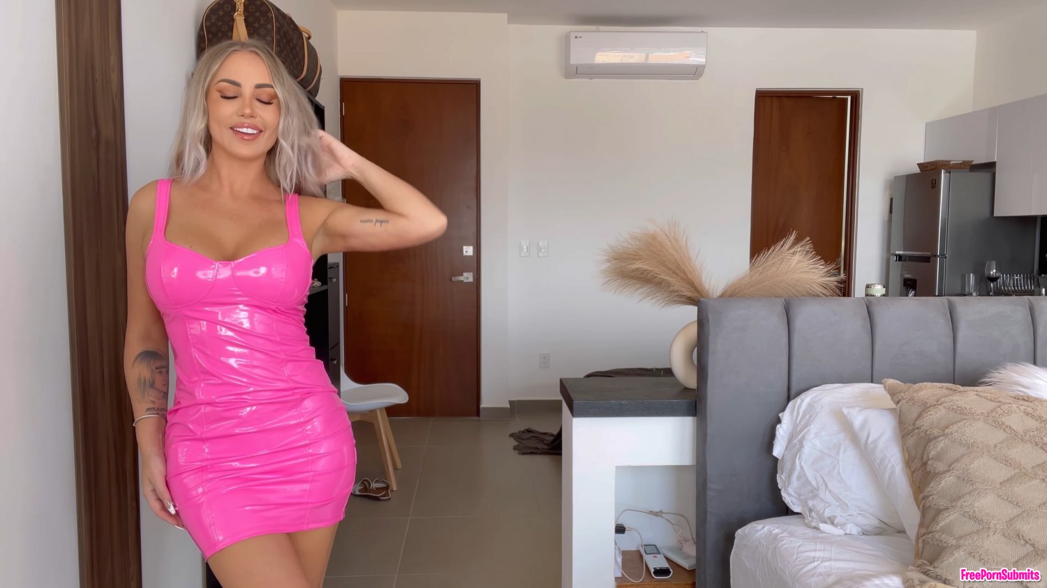 Youtuber in pink vinyl dress photo featuring milf - Part 26