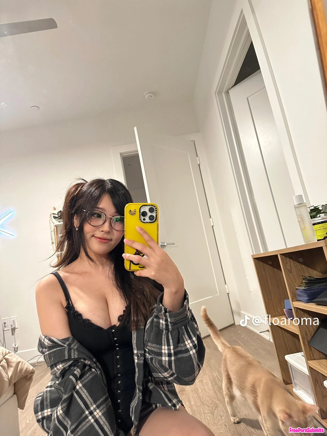 Hyoon photo featuring Selfie - Part 58