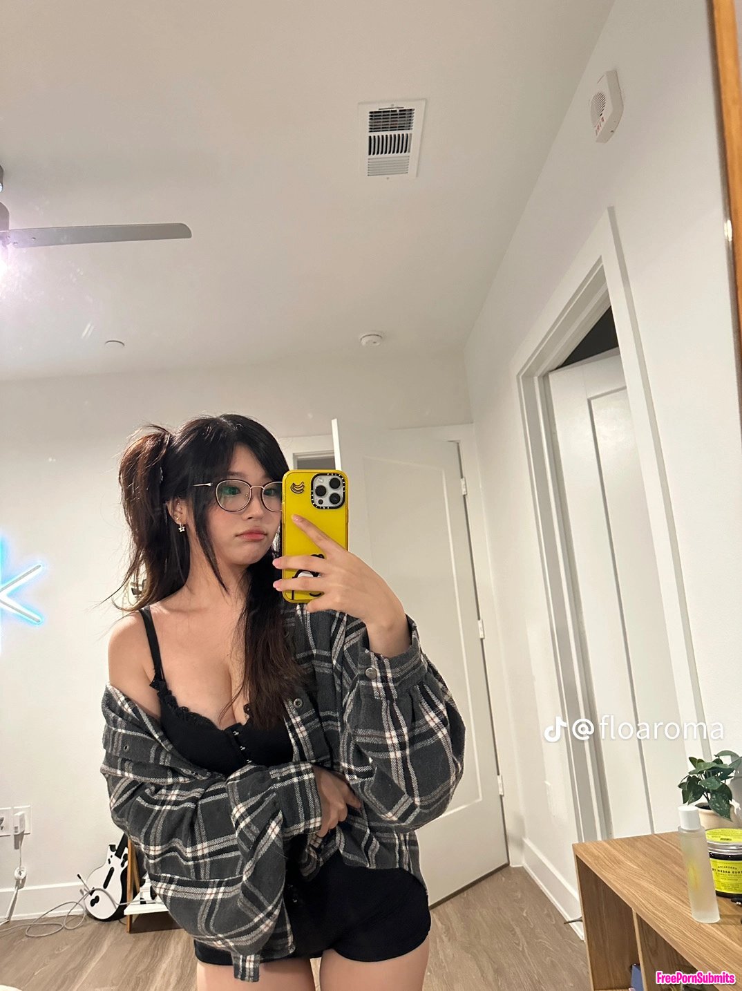 Hyoon photo featuring Selfie - Part 22