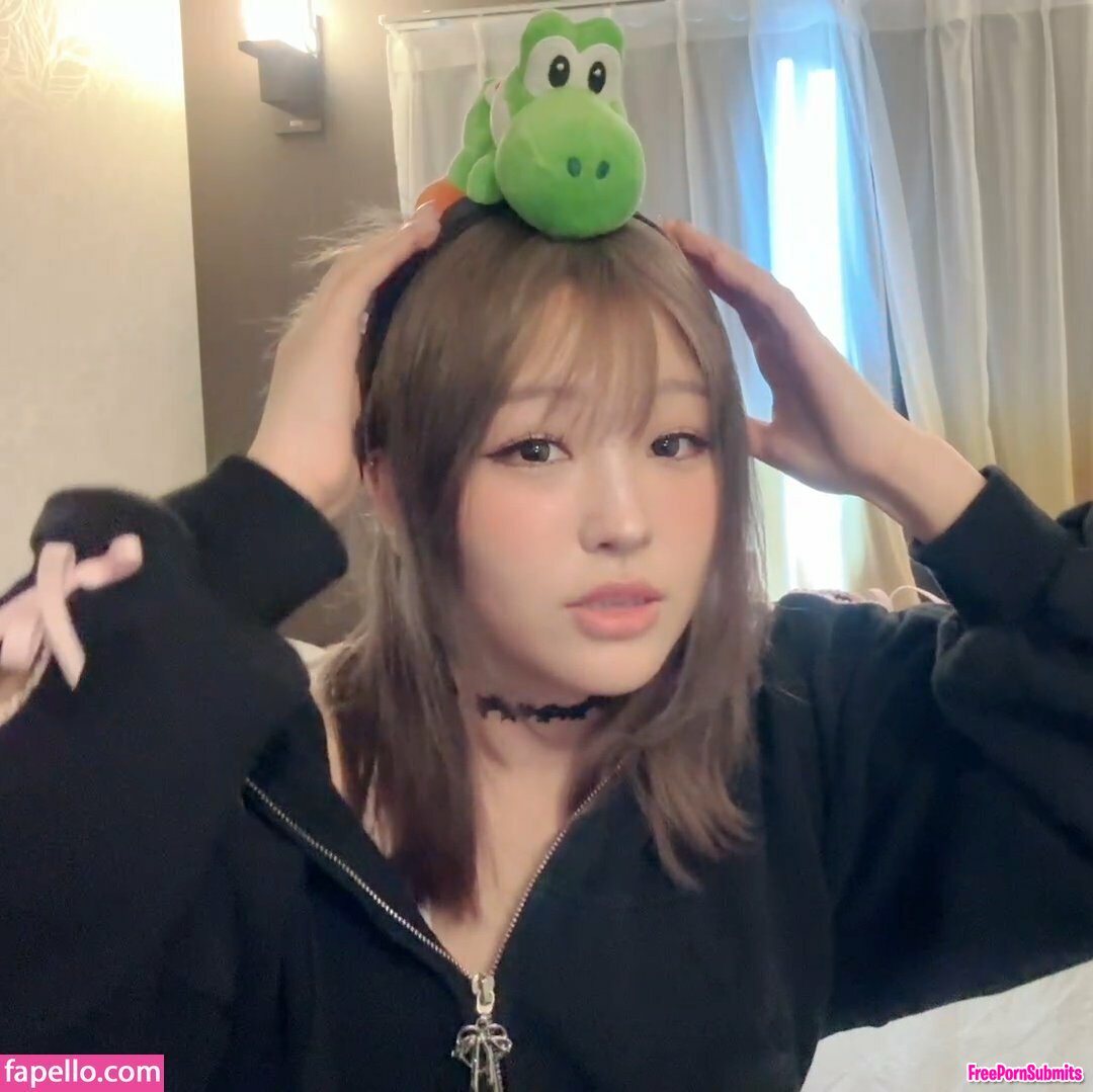 Hyoon photo featuring Hyoon - Part 25