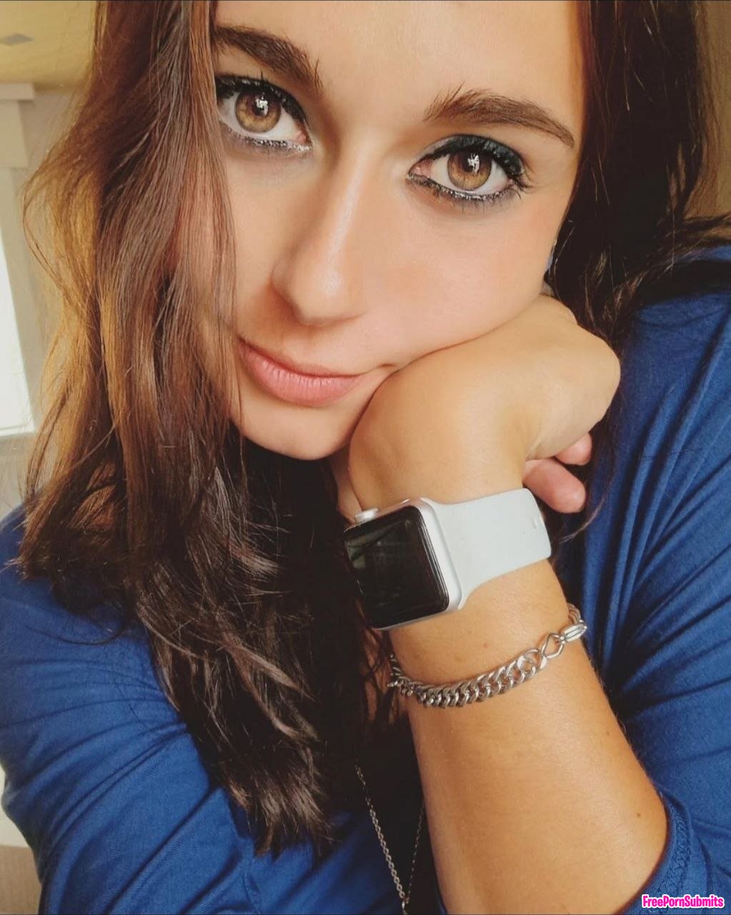 Belgian beautiful jerkmeat slut Shauny photo featuring Browneyes