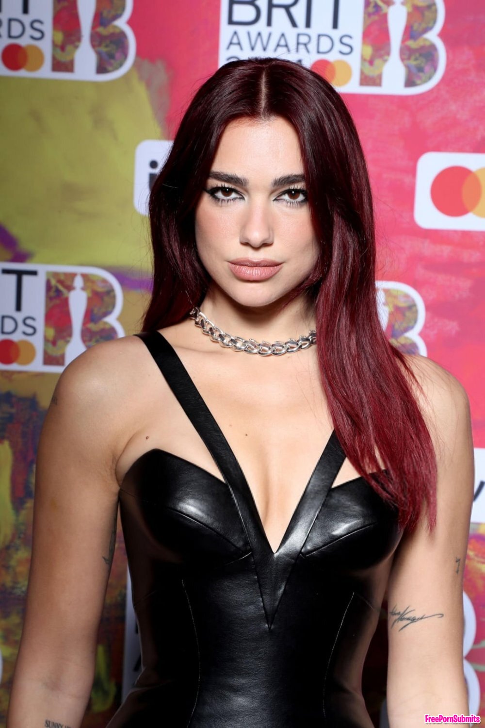 Dua Lipa AI video (she comes out her boobs) photo featuring AI