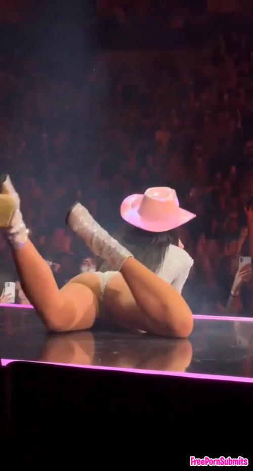 Dua Lipa photo - Part 16