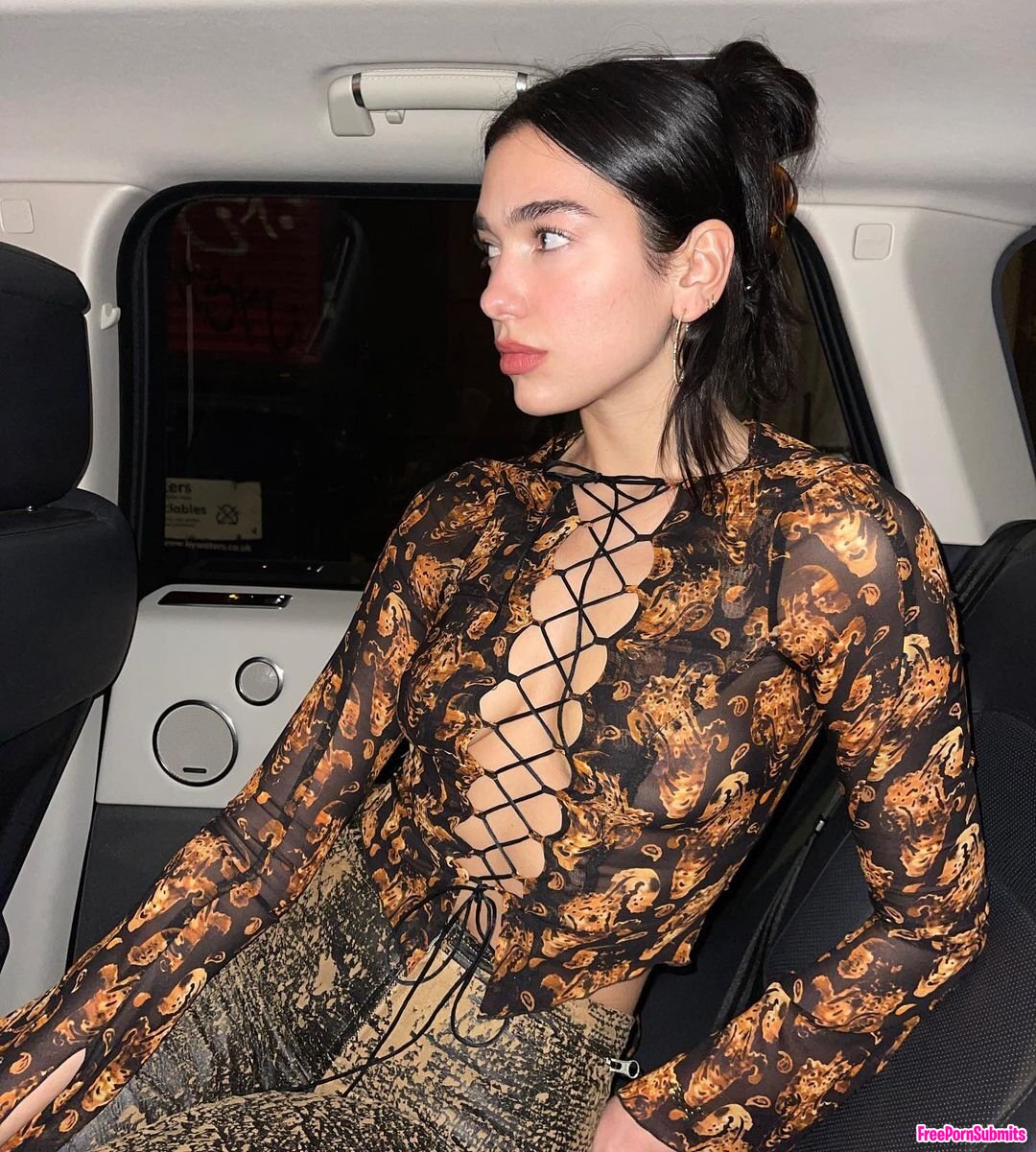 Dua Lipa collection photo - Part 21