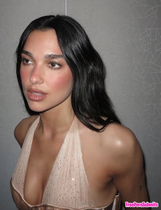 Dua Lipa photo - Part 47