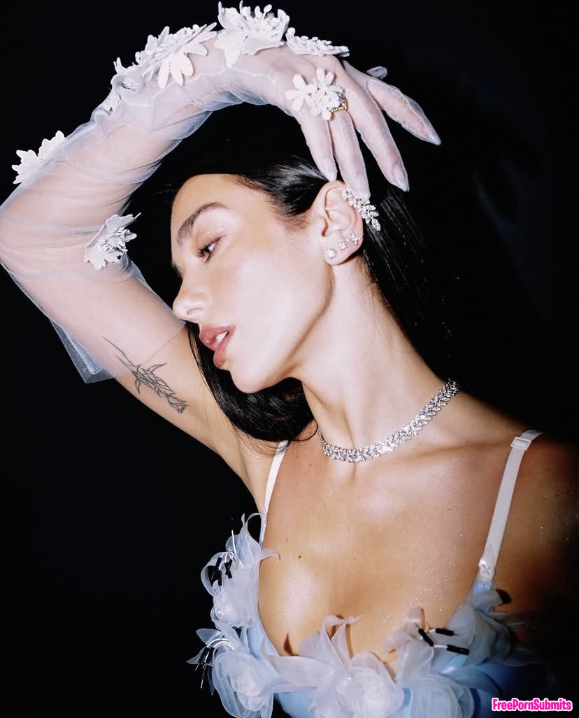 Dua Lipa photo - Part 49