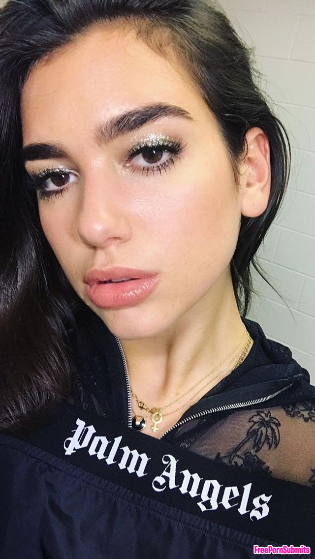 Sexy Dua lipa photo - Part 19