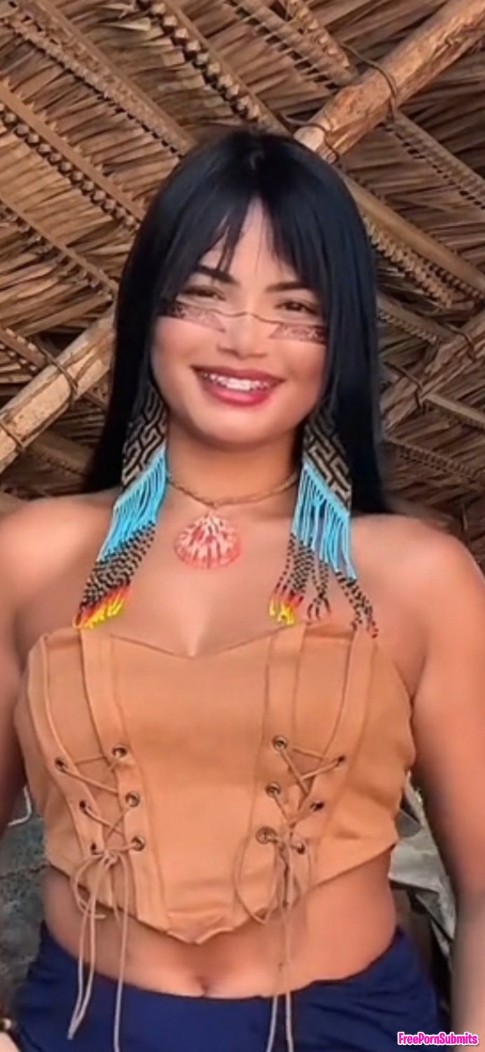 Live streamer tiktok photo featuring Asian - Part 4