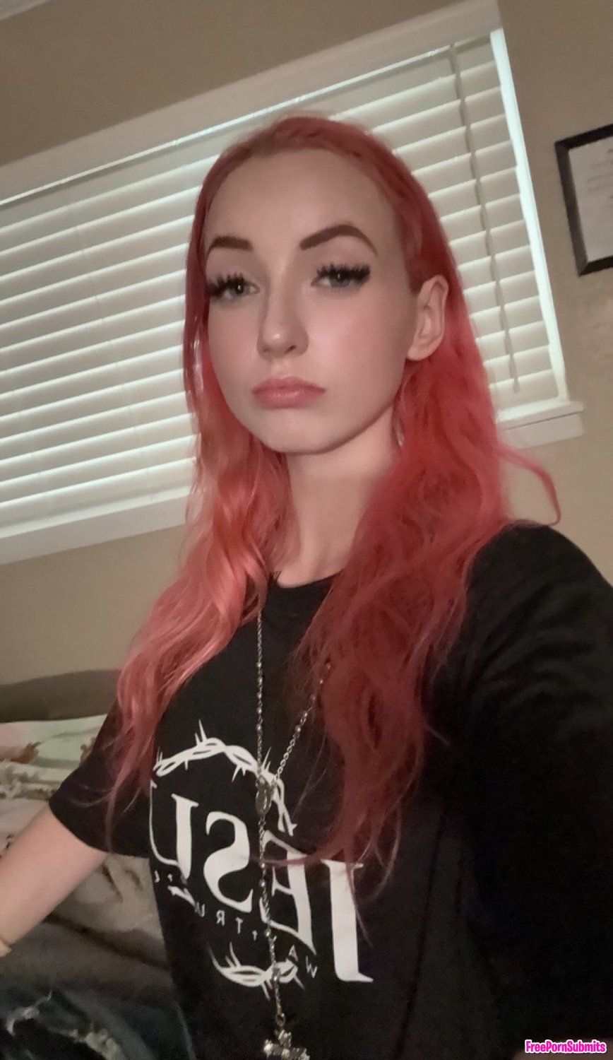 TikTok sluuut photo - Part 3