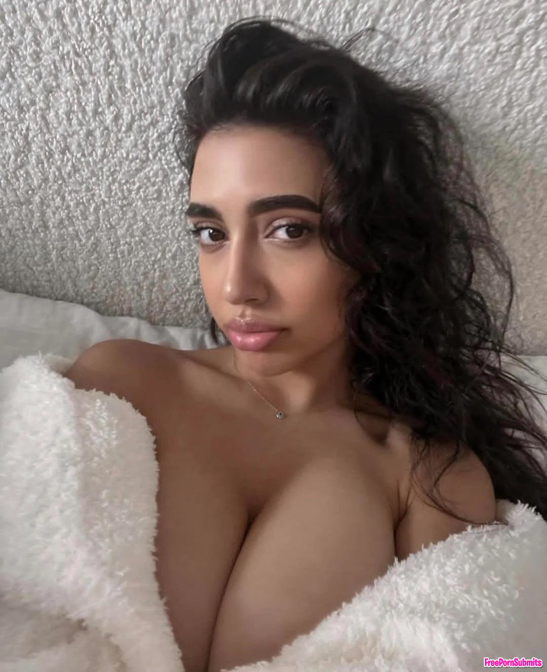 Can someone trib Desss photo featuring Boobs - Part 11