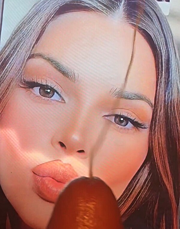 Thumbnail for Kendall Jenner Cumtribute