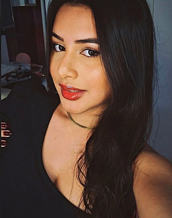 Thumbnail for cum tribute - dark haired beauty by request