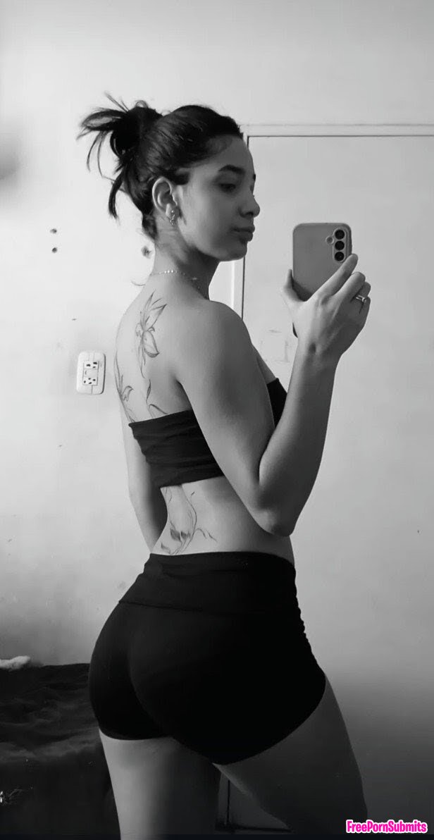 Cumtribut@ a la puta me lo envían y lo subo photo featuring cumtribute