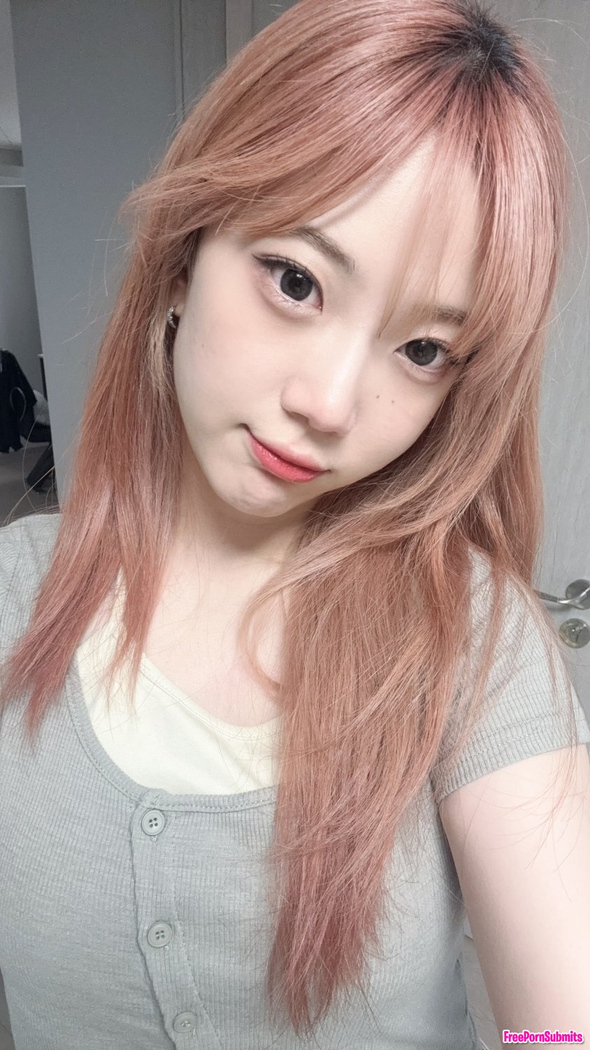 [request] Korean streamer - Eunbyul cumtribute photo featuring korean