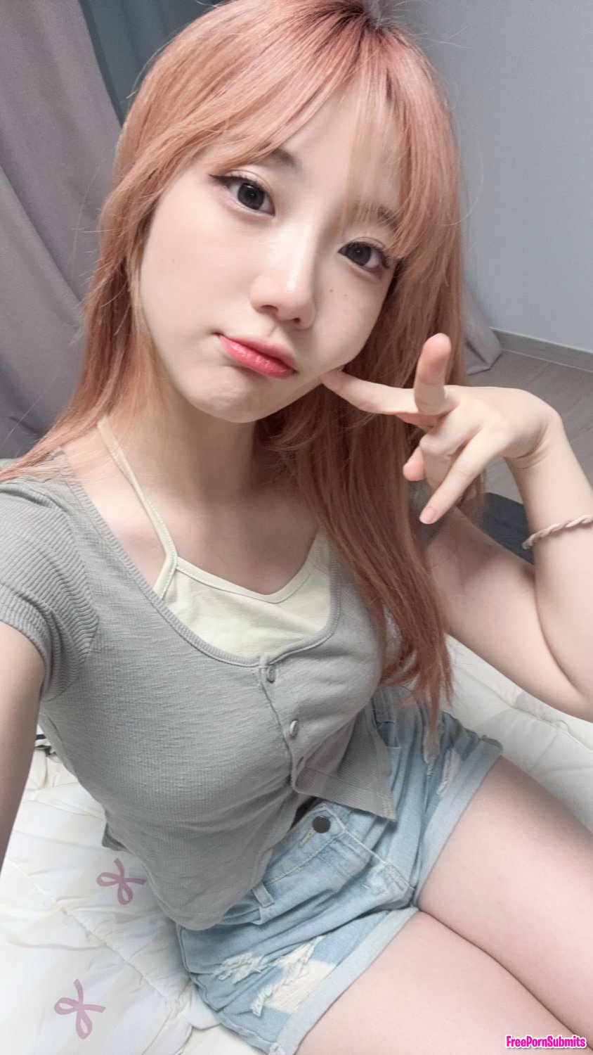 [request] Korean streamer - Eunbyul cumtribute photo featuring streamer