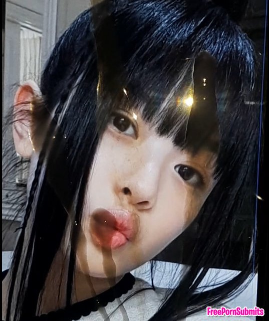 Hanni kpop Cumtribute photo featuring cumtribute