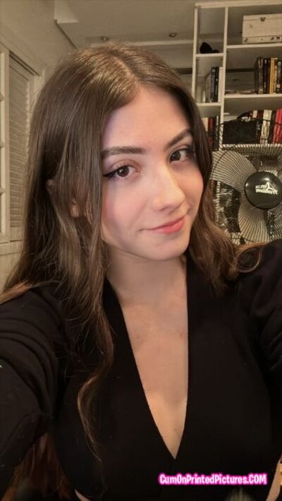Thumbnail for sofia espanha cum tribute (dm on)