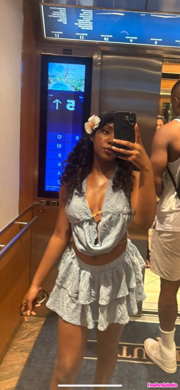 Gorgeous ebony irl needs tributes. Kik graysn98 or dm me photo featuring tribute - Part 6