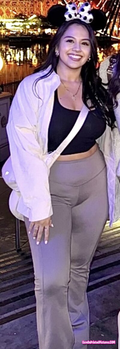 Thumbnail for Whos this fine ass SUPER THICK petite latina slut? She loves showing off that phat ass. Tribute her