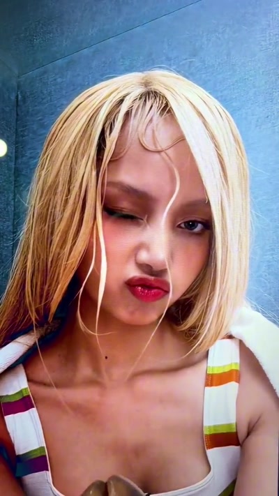 Thumbnail for BLACKPINK - Lisa cum tribute
