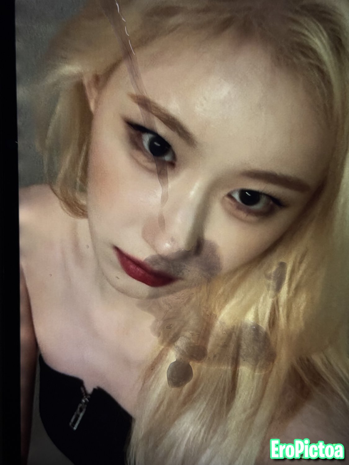 fuck chaeryeong itzy cum tribute fancam kpop fap photo featuring tribute