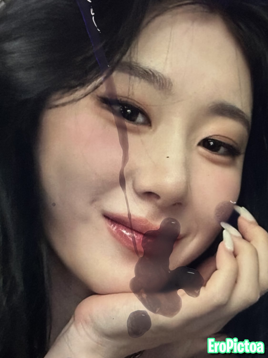 fuck chaeryeong itzy cum tribute fancam kpop fap photo featuring facial