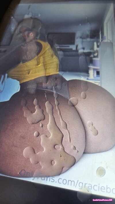 Thumbnail for Gracie CumTribute (re-re-reupload) | Massive Ass Panamanian / Panameña Mega Culona