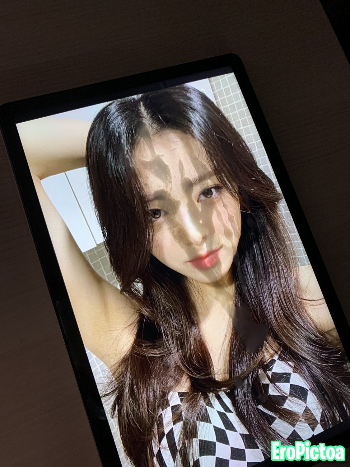 ITZY Yuna Cumtribute photo featuring kpopfap - Part 3