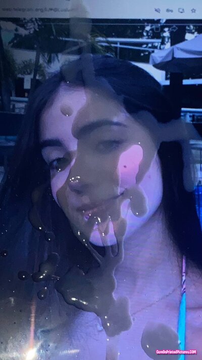 Thumbnail for CumTribute Gih Oliveira