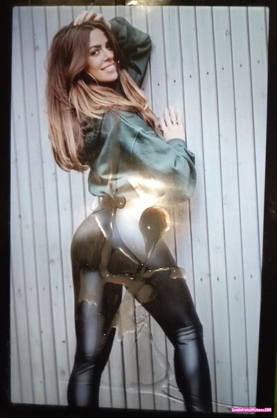 Thumbnail for Cumtribute Vanessa Mai