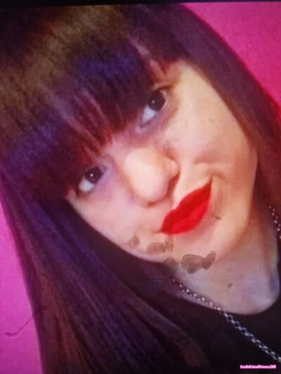 Thumbnail for Cumtribute, tributo a Eugenia. Pendeja zorrita Argentina. Le encanta untarse el semen en su carita.