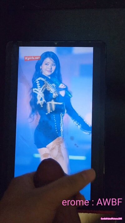 Thumbnail for 아이브 장원영 컴트4 IVE wonyoung cumtribute