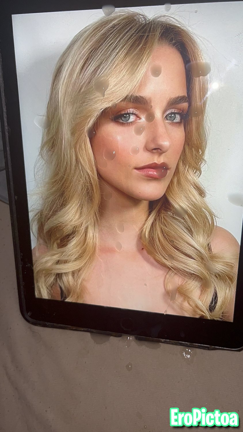 Mckenna Grace cumtribute photo - Part 4
