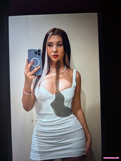 Thumbnail for Odette Orlena cumtribute