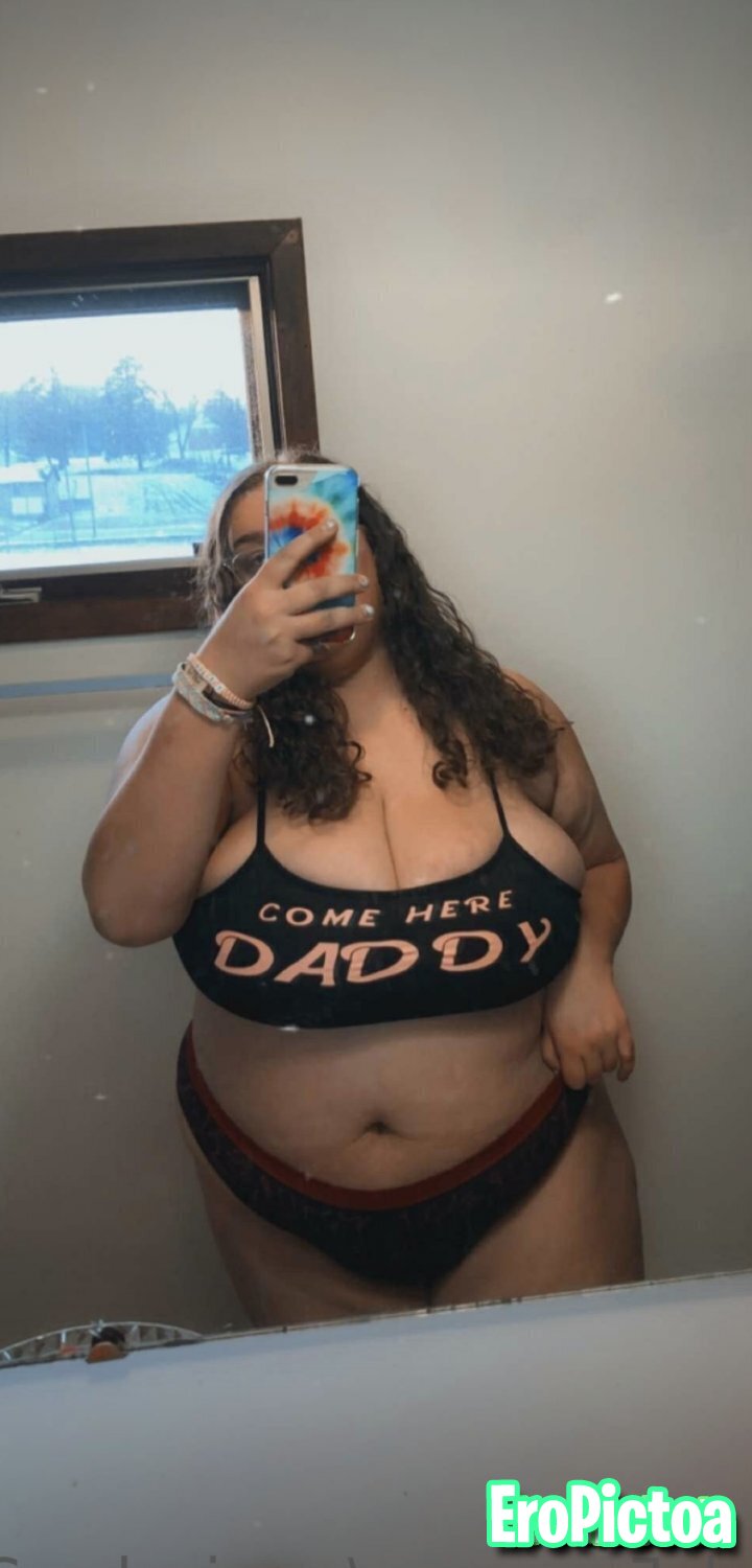 Big titty goon fuel photo featuring Clamps