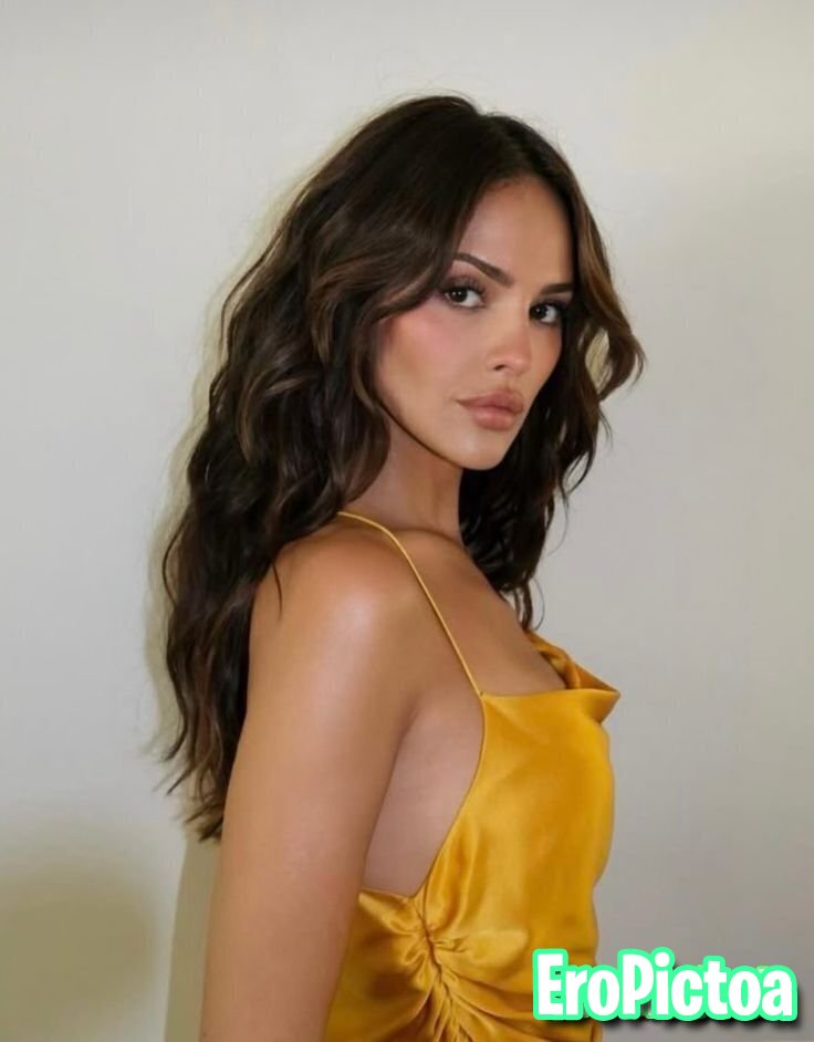 Gooning for celebs 19 photo featuring Celeb