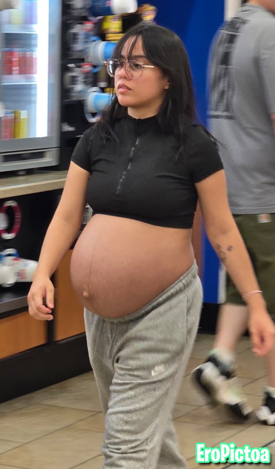 Gooning to Preggos 04 photo