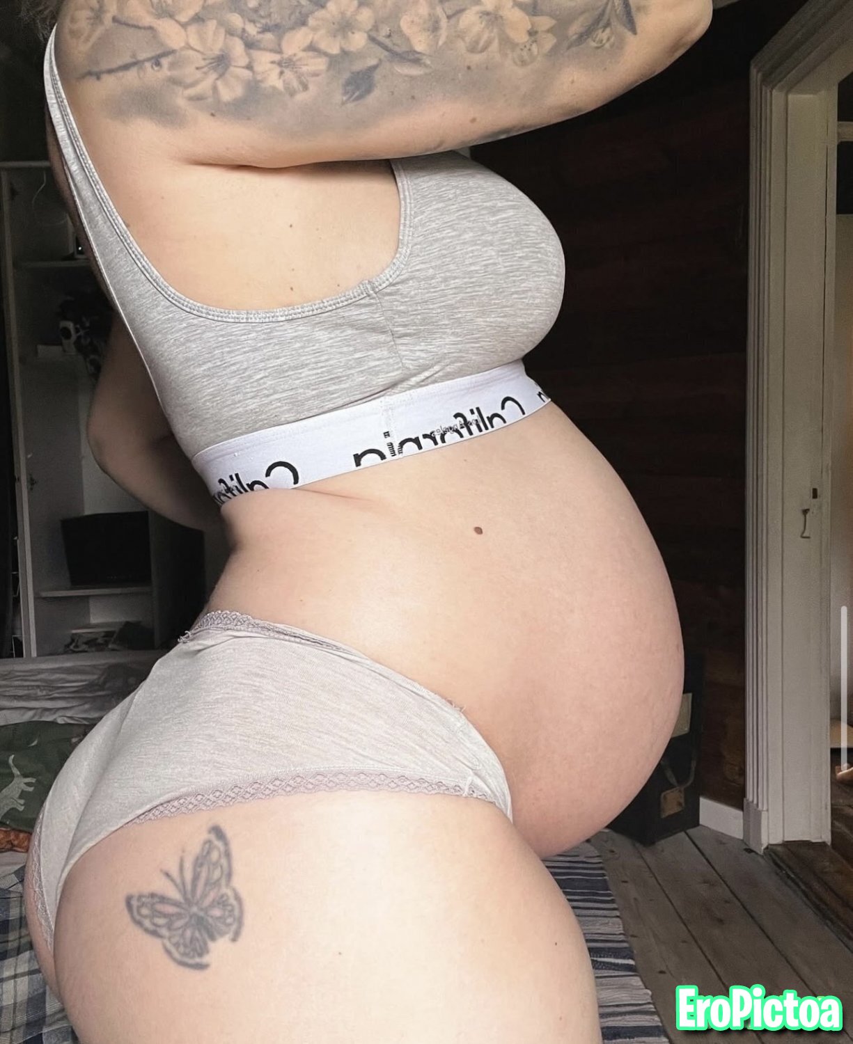 Goon for preggos photo featuring ass - Part 25