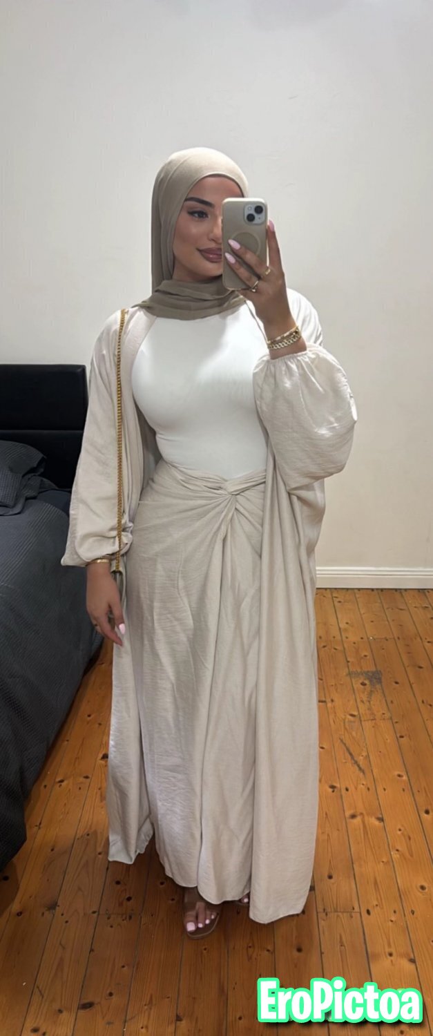 Hoejabi Goon Collection photo featuring Hijabi - Part 34